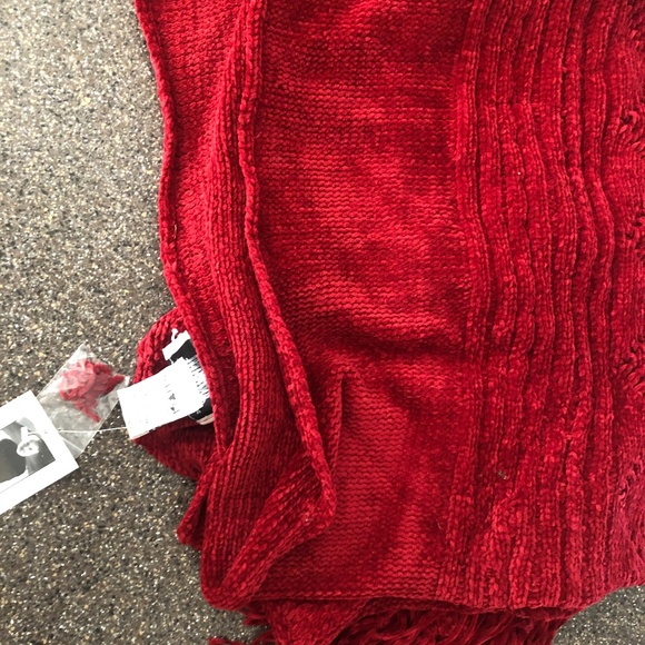 Deep Claret Red Acrylic Wrap - Picture 6 of 8